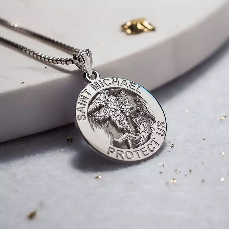 saint michael pendant necklace archangel catholic medal amulet protect us necklace for women men3