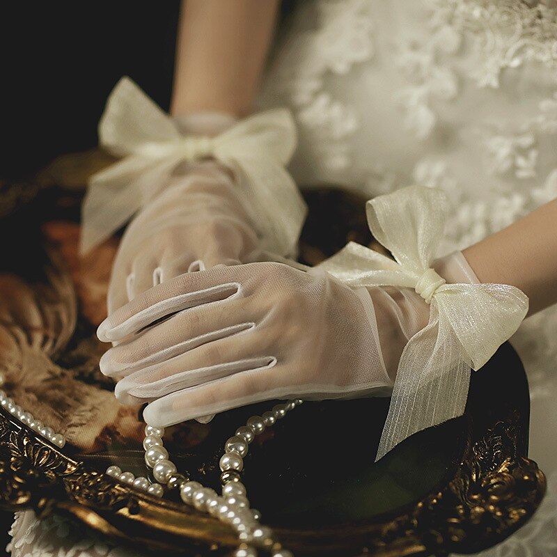 Tulle Wrist Length Glove Stylish / Artistic Style With Solid Wedding / Party Glove