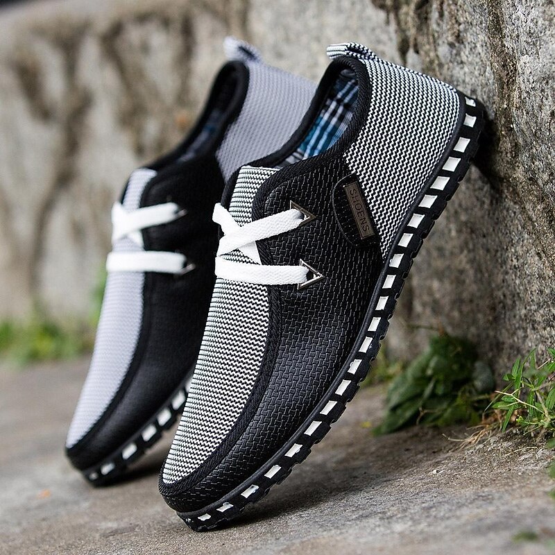 Men's Black and White Woven Slip-On Casual Shoes for Comfort and Style 9