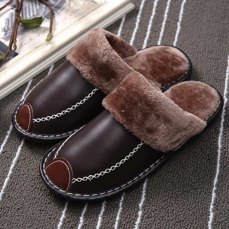 Men's Faux Leather Winter Slippers with Plush Lining and Non-Slip Sole - Warm and Comfortable Indoor Footwear3
