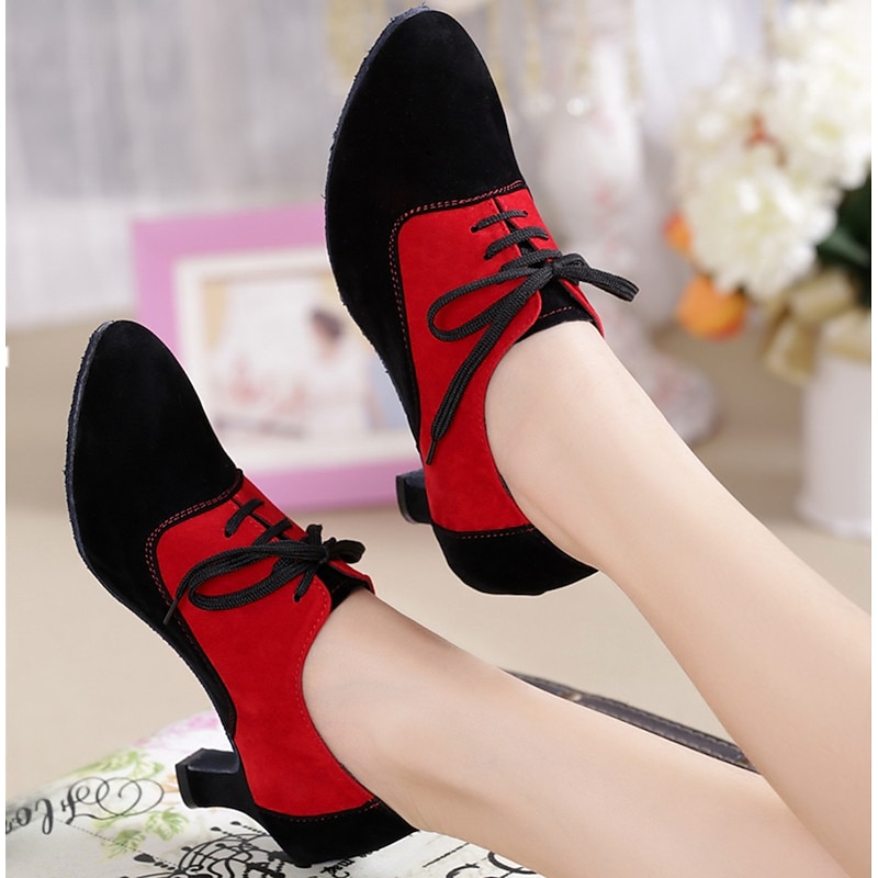 Women's Suede Lace-Up Low Heel Dance Shoes – Elegant Retro Style for Ballroom or Casual Occasions3