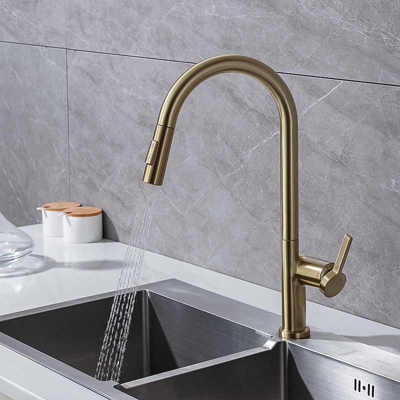 Kitchen Faucet with Pull-out Spray,Single Handle One Hole Brass High Arc 2-modes 360°Rotatable Modern Contemporary Kitchen Taps3