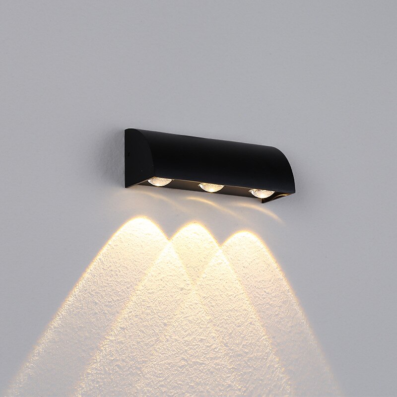 Outdoor Wall Light LED Waterproof Courtyard Hallway Metal Wall Lights 220-240V 3 W2