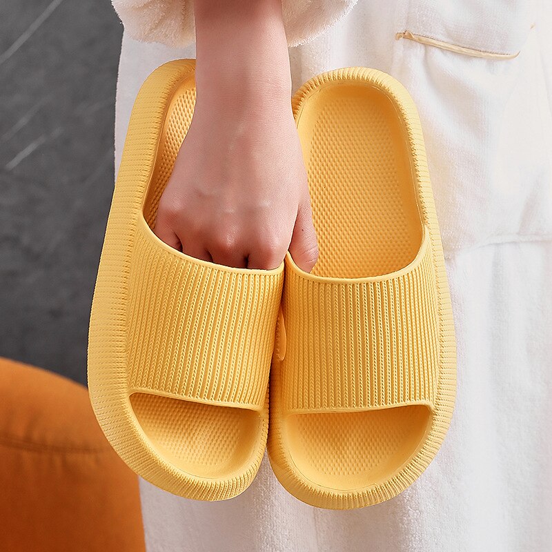 Slippers for Women Women Platform Slippers Summer Beach Eva Soft Sole Slide Sandals Leisure Men Ladies Indoor Bathroom Anti-Slip Shoes Slippers