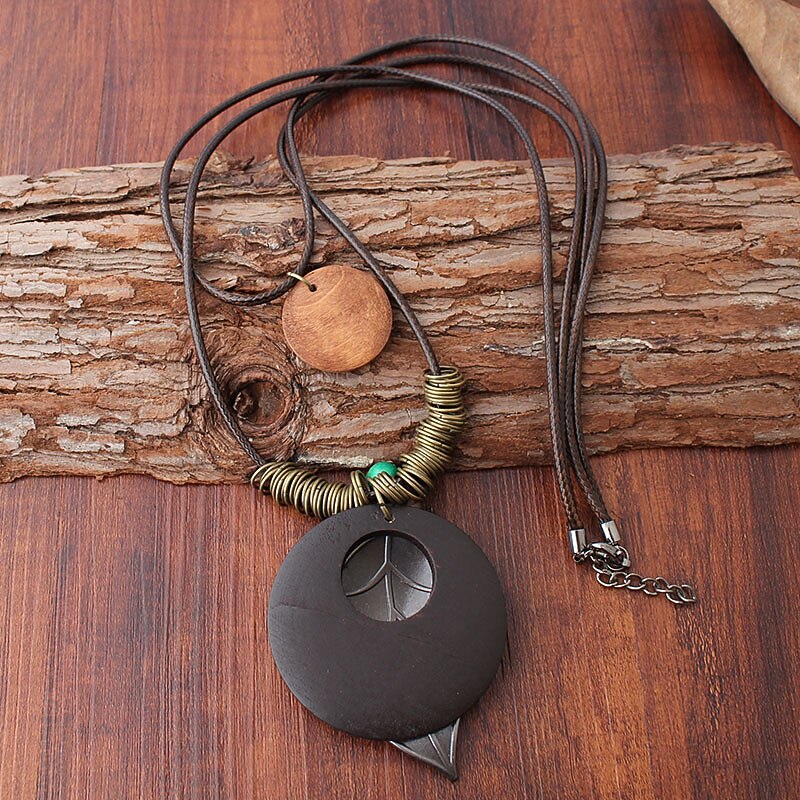 Women's necklace Vintage Outdoor Leaf Necklaces4