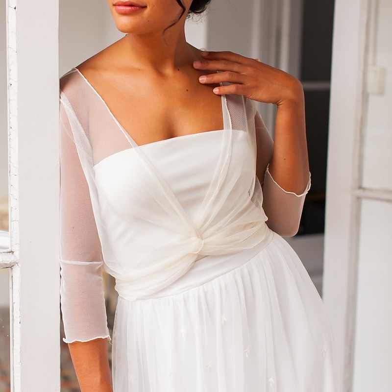 Women's Wrap Bolero Voiles & Sheers Bridal Sun Protection Long Sleeve Tulle Wedding Wraps With Pure Color For Wedding All Seasons dress to impress