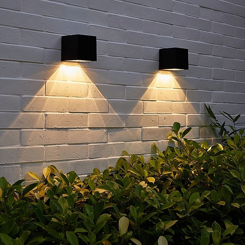 1/2pcs Solar Outdoor Wall Lights Patio Lights Fence Light for Garden Patio Balcony Courtyard Villa Porch Yard Decoration Atmosphere Waterproof Wall Lamp4