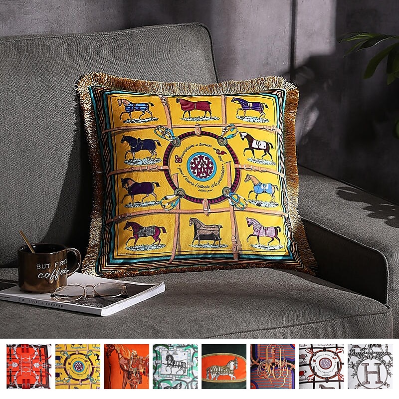 Decorative Toss Pillows Double Side Trend Brand Light luxury velvet tassel d Printing Pillow Case Cover Living room Bedroom Sofa Cushion cover2