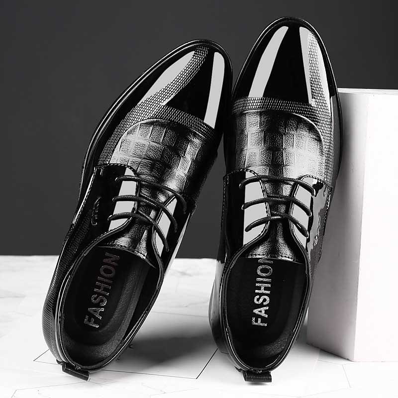 Men's Black Patent Leather Oxford Shoes with Lace-Up Design for Formal Occasions3