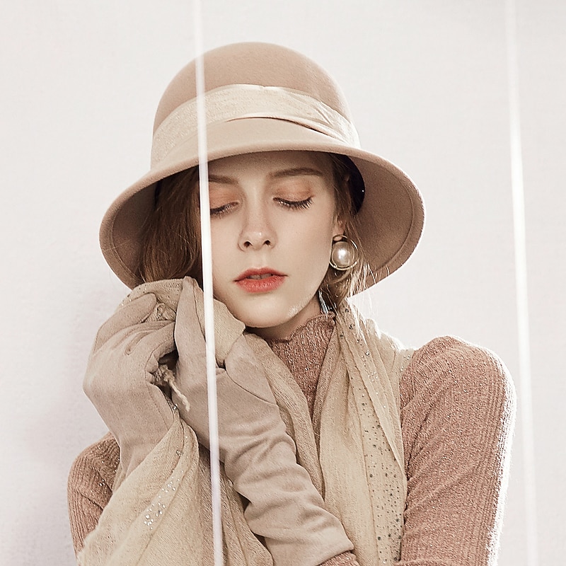 Elegant Cotton Hats with Lace-up 1 PCS Casual / Horse Race Headpiece