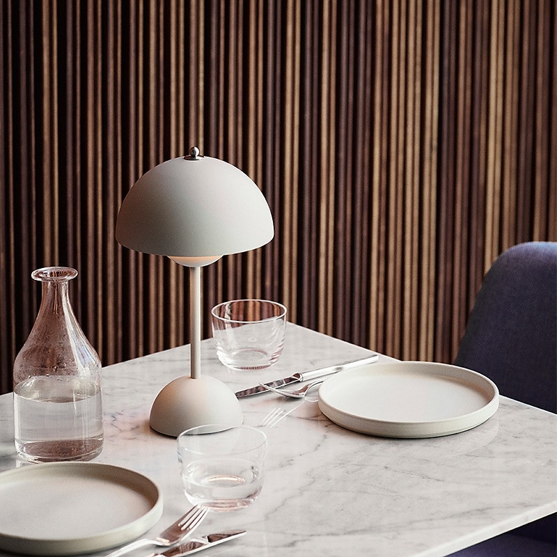 Potable Nordic Yable Desk Lamp Bud Lamp Simple Personality Creative LED Study Desk Lamp Bedroom Bedside Home Decoration Night Lamp Macaron Mushroom Lamp 3 Colors Dimmable Desk Bedside Night Lamp2