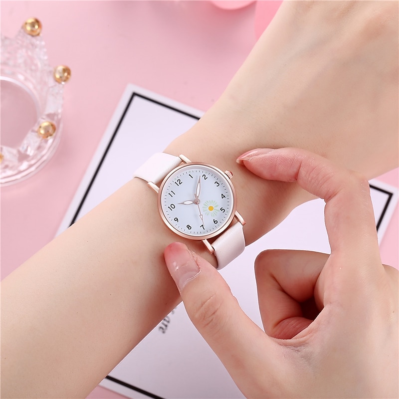 Women Quartz Watch Creative Luminous Leather Students Watch Girls Boys3