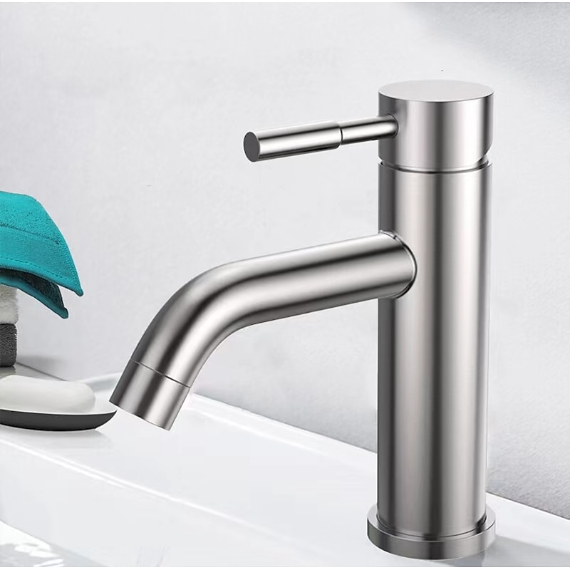 Bathroom Sink Faucet,Stainless Steel Nickel Brushed Single Handle One Hole Bath Taps2