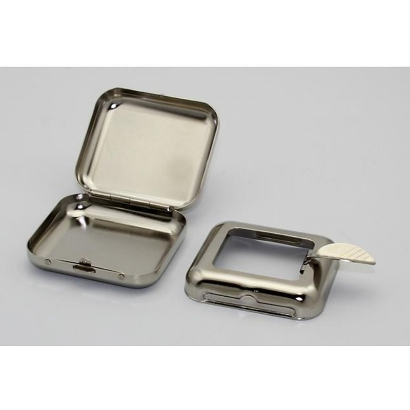 Pocket Ashtray Portable New Silver Tinplate Lightweight Personality Creative Fashion Ashtray Outdoor Travel Quality Tide3