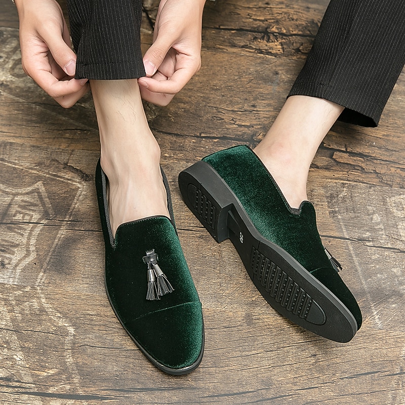 Men's Green Velvet Loafers with Tassel Detail – Elegant Slip-On Shoes for Formal Events, Weddings, and Parties4