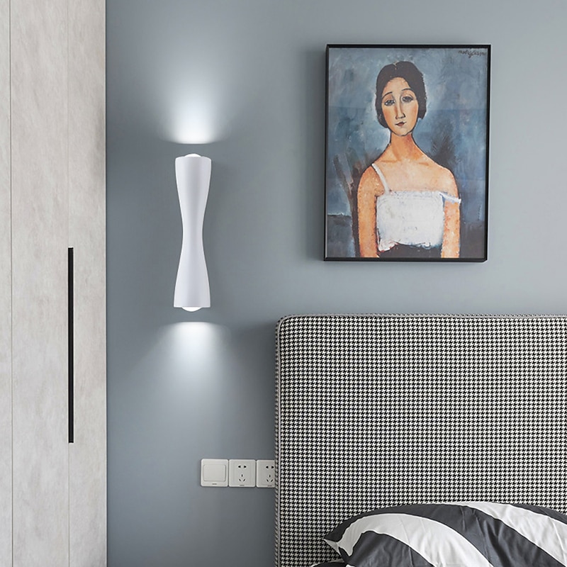 Outdoor Waterproof Wall Lamp 10W 15W LED Modern Porch and Terrace Wall Lamp Black Gold Wall Lamp Aluminum Material is Suitable for Living Room Bathroom and Corridor AC85-265V4