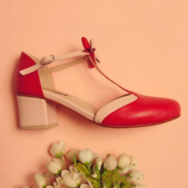 Women's Stylish Red T-Strap Heels with Bow Detail and Block Heel – Comfortable Vintage Design for Casual and Formal Occasions2