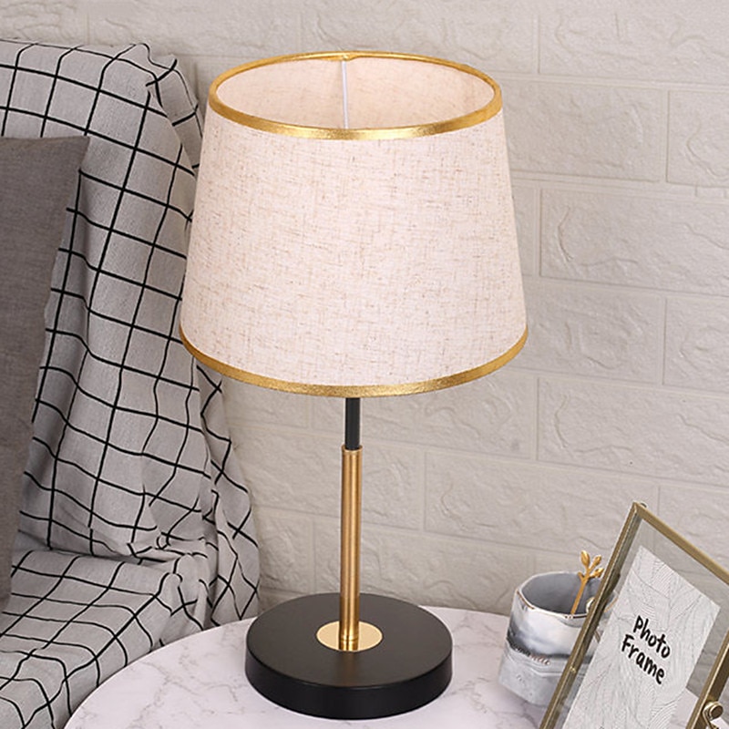 Bedside Table Lamp，Desk Lamps Modern Light Luxury Leather Table Lamp Hotel Bedroom Bedside Lamp American Decorative Table Lamps Nightstand Lamp Bedroom4