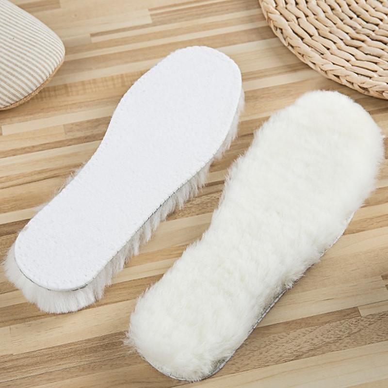 Soft Faux Fur Insoles for Warmth and Comfort – Cushioned Liner for Boots, Shoes, and Slippers – Unisex Design for Winter3