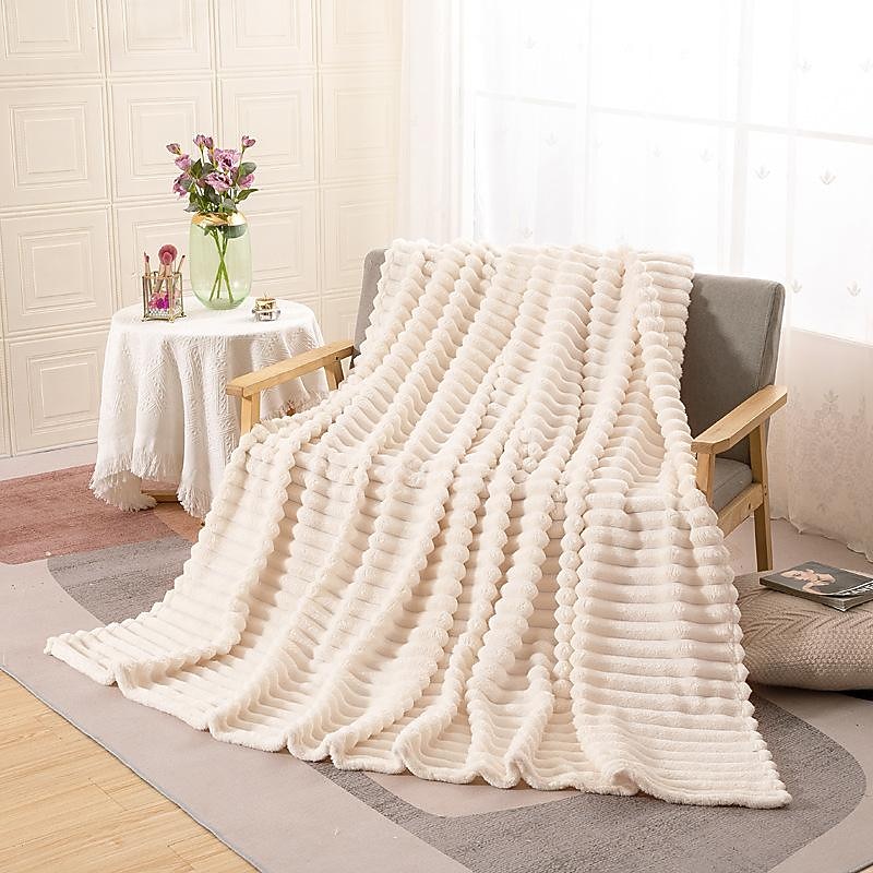Fleece Blanket Throws Extra Large, Super Soft and Warm Throw Blanket for Couch, Sofa and Bed Cozy, Fuzzy and Lightweight 8