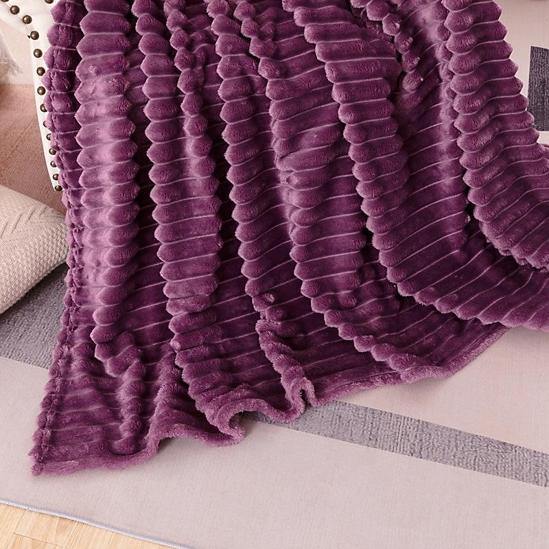 Fleece Blanket Throws Extra Large, Super Soft and Warm Throw Blanket for Couch, Sofa and Bed Cozy, Fuzzy and Lightweight4