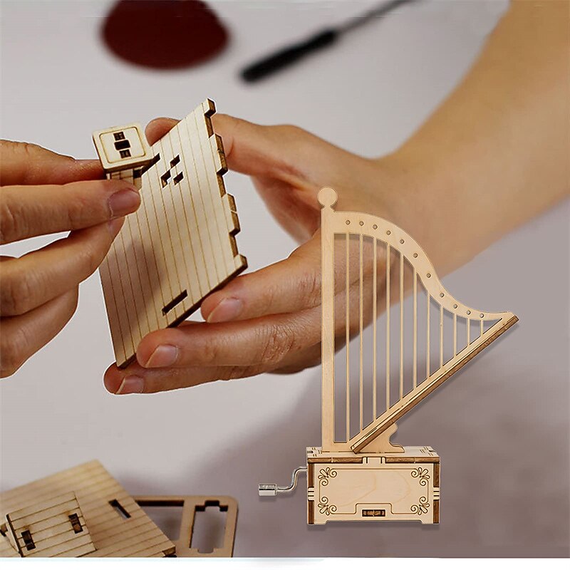 3D Puzzles for Adults Kids DIY Music Box - Harp Hand Crank Engraved Musical Box  Wooden Building DIY Kits (Harp) for Adults Desk Display Gift for Boys/Girls2