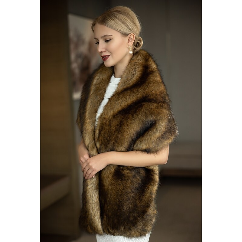 Shawls Bridal's Wraps Elegant Keep Warm Sleeveless Faux Fur Wedding Wraps With Feathers / Fur For Wedding Fall & Winter dress to impress4