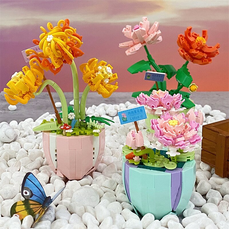 Women's Day Gifts Building Blocks Toys，Assembly Diy Toy Building Blocks Potted Flowers Small Gifts Flower Room Diary Vital Chrysanthemum for Ages 14+ Mother's Day Gifts for MoM