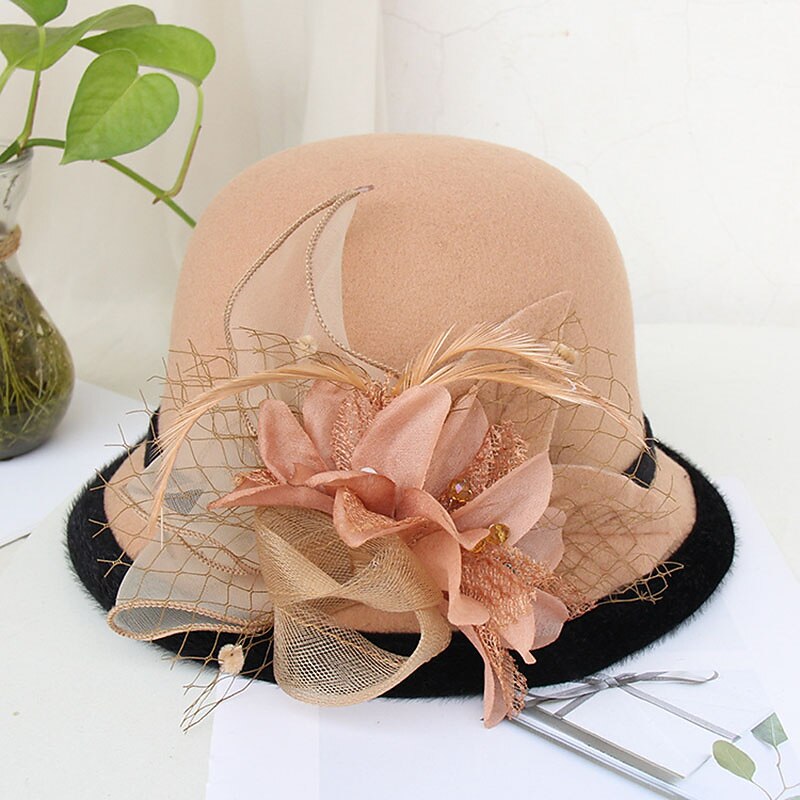 Kentucky Derby Hat Fall Wedding Hats Artificial feather Poly / Cotton Blend Bowler / Cloche Hat Bucket Hat Fedora Hat Casual Holiday Vintage Style Elegant With Feather Appliques Headpiece Headwear3
