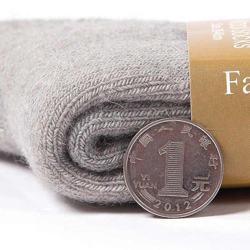 5 pairs of super thick wool socks winter men and women warm wool socks thickened plus velvet towel socks solid color terry socks3