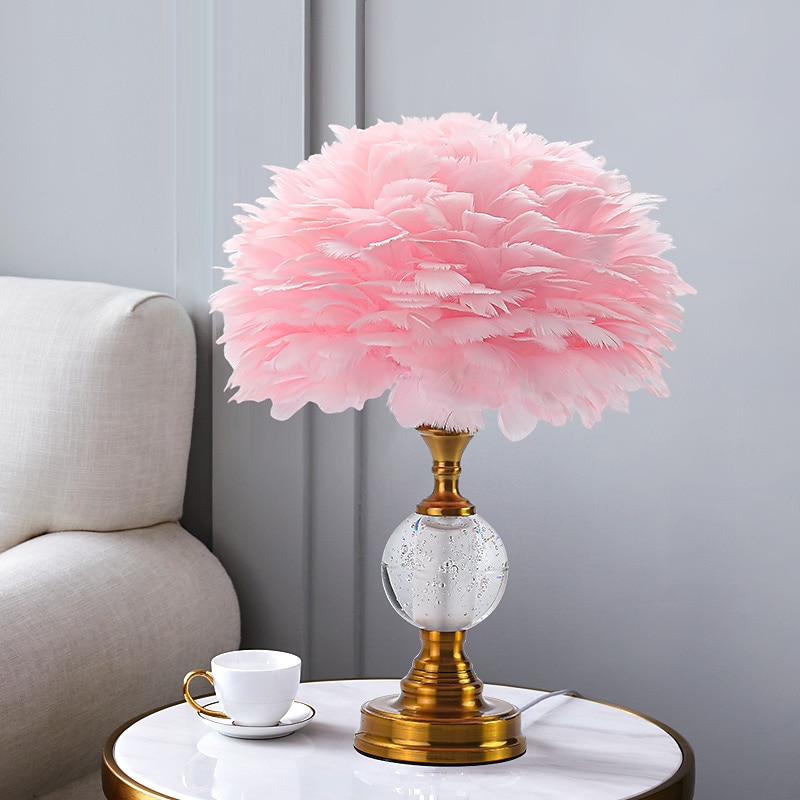 Pink Feather Table Lamp, Modern Bedside Light Iron Feather Lamp Bedroom Desk Night Light Lampshade Decorations