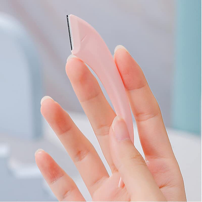 2Pack Eyebrow Shaping Tool Set Eyebrow Trimmer Scissors with Mini Comb Auxiliary Eyebrow Comb Scissors Eyebrow Trimmers Kit Eyebrow Trimming Tool for Man Woman4