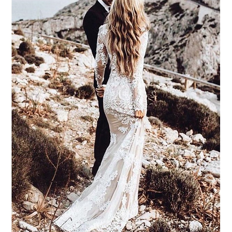 Beach Wedding Beach Simple Wedding Dress in Color Boho Wedding Dresses Mermaid Scoop Neck Long Sleeve Court Train Lace Bridal Gowns With Appliques2