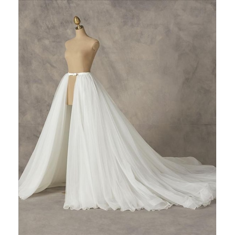 Hall Casual Wedding Dresses A-Line Separates Separates Court Train Tulle OverSkirts Bridal Gowns With Solid Color2