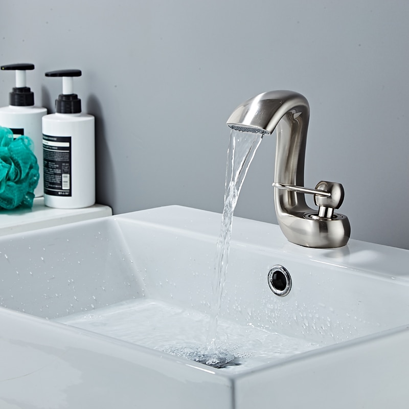 Bathroom Sink Faucet,Antique Brass Waterfall Single Handle One Hole Bath Taps with Hot and Cold Switch4