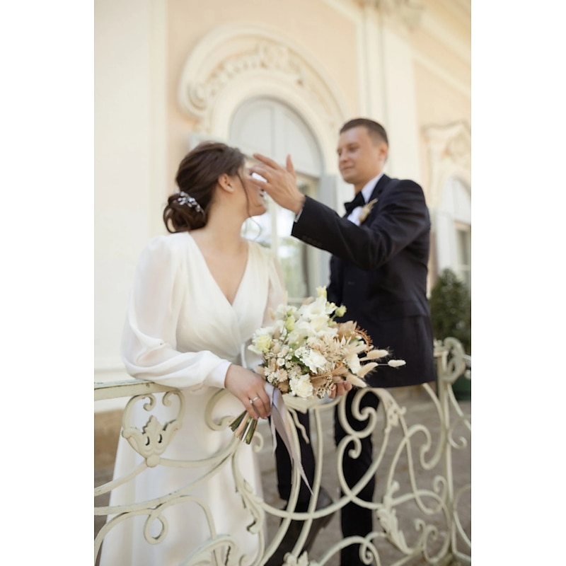 Beach Wedding Reception Little White Dress Bridal Shower Dresses Wedding Dresses A-Line V Neck Long Sleeve Ankle Length Chiffon Bridal Gowns With Solid Color4