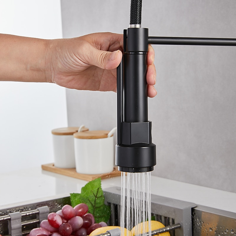 Kitchen Sink Mixer Faucet Pull Down Sprayer, Single Lever Pull Out Taps, 360 ° Swivel Cold Hot Water Brass Tap Golded Chrome Black4