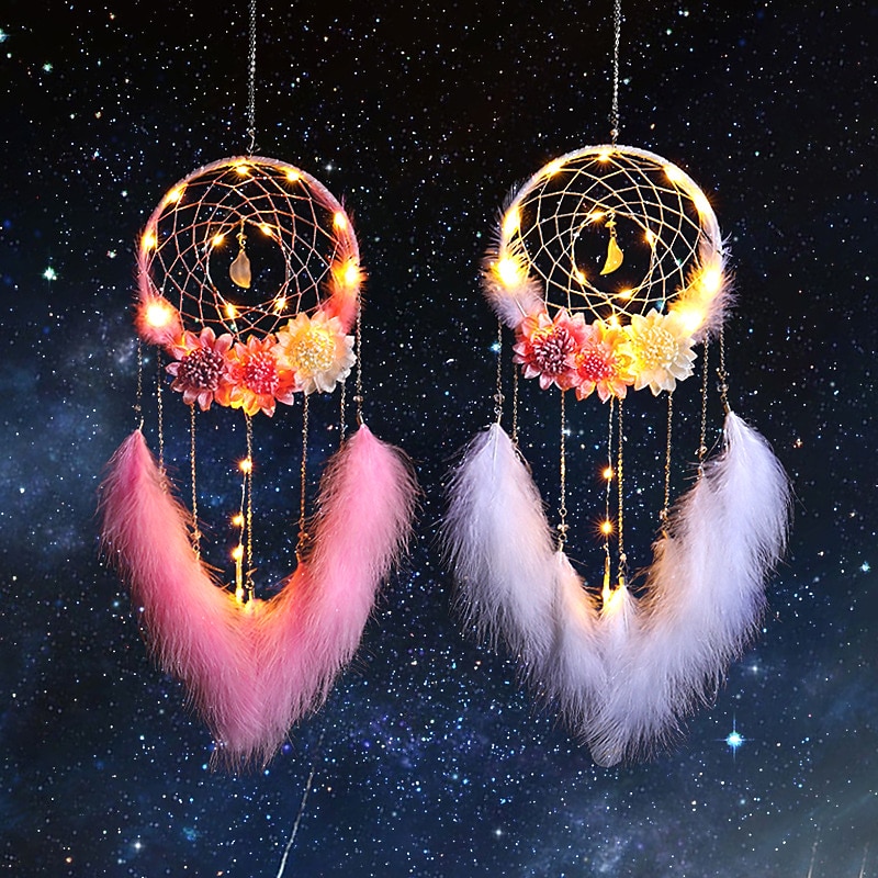 LED Dream Catcher Wall Decor Battery Powered Creative Weaving Feathers Wind Chime Lights Home Bedroom Girl Room Decoration Lamp Best Birthday Gift for Friends