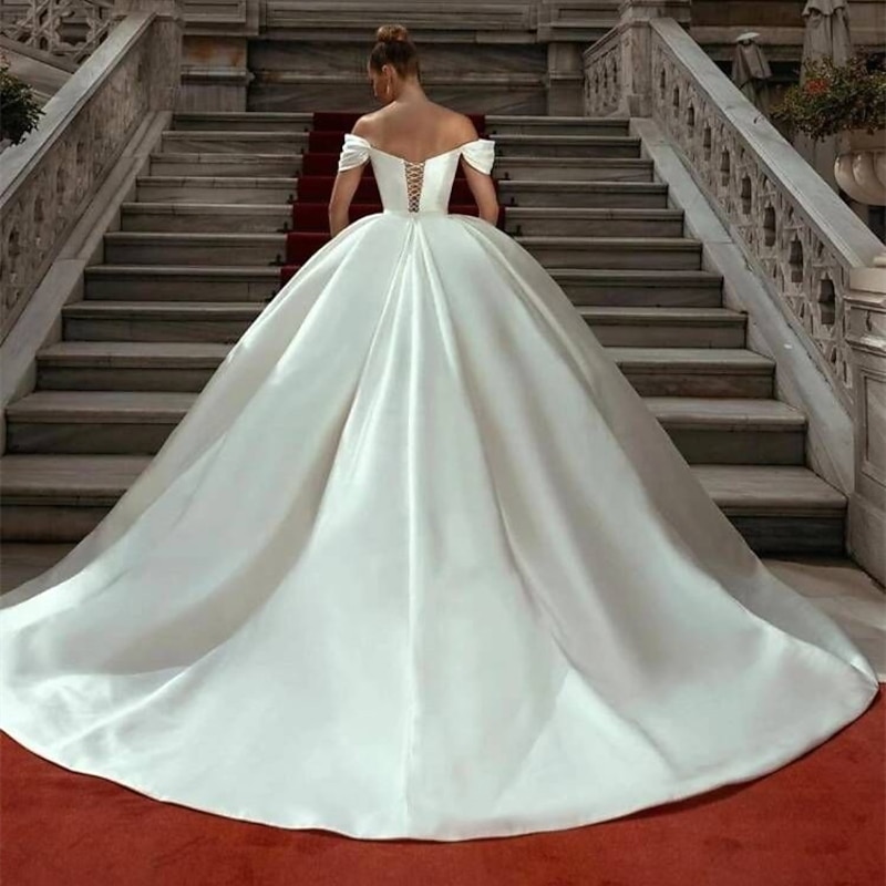 Engagement Formal Wedding Dresses Ball Gown Off Shoulder Cap Sleeve Court Train Satin Bridal Gowns With Ruched Solid Color4