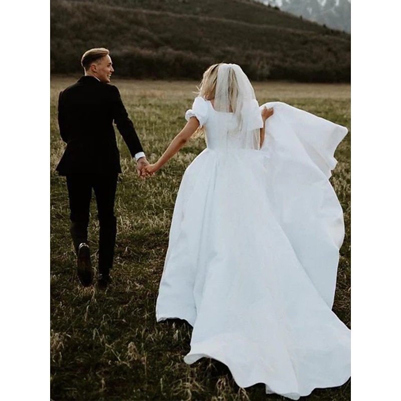 Formal Wedding Dresses Ball Gown Square Neck Short Sleeve Chapel Train Satin Bridal Gowns With Solid Color2