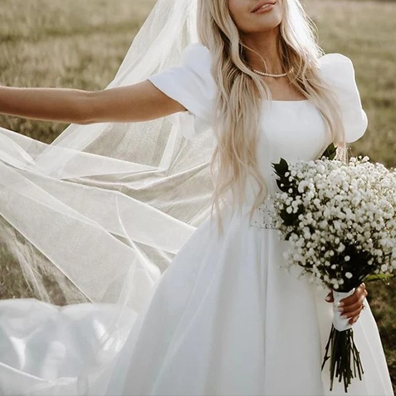 Formal Wedding Dresses Ball Gown Square Neck Short Sleeve Chapel Train Satin Bridal Gowns With Solid Color3