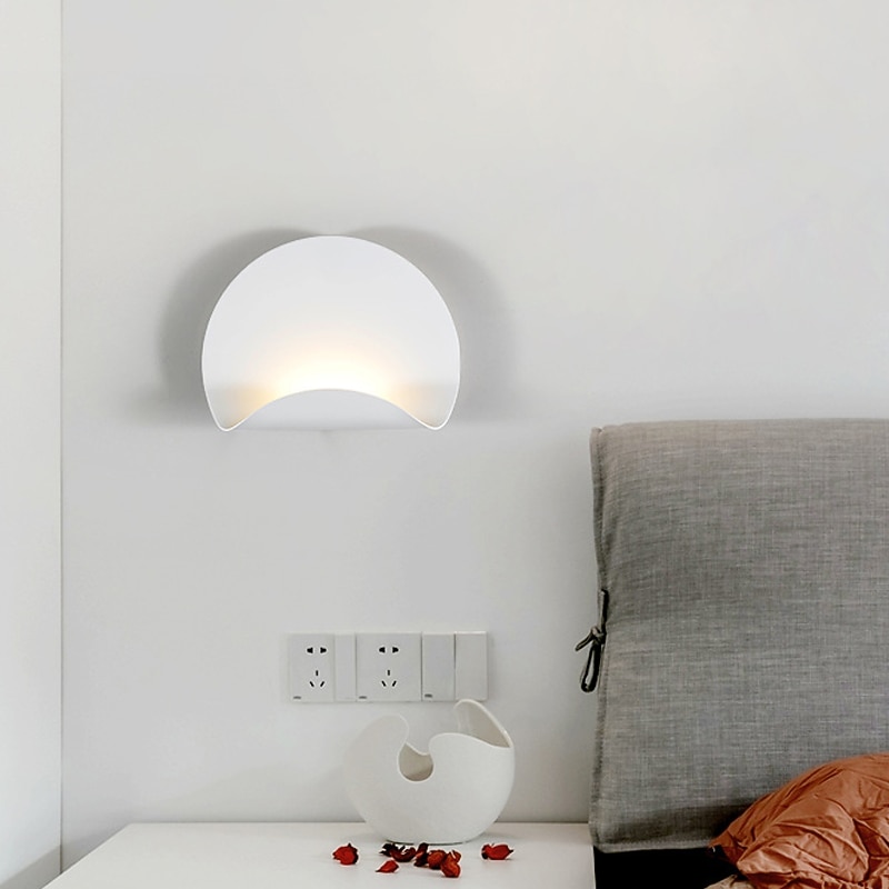 LED Wall Light Indoor Wall Lights Modern Minimalist Style Aluminum Living Room Bedroom Corridor Wall Light 110-240V