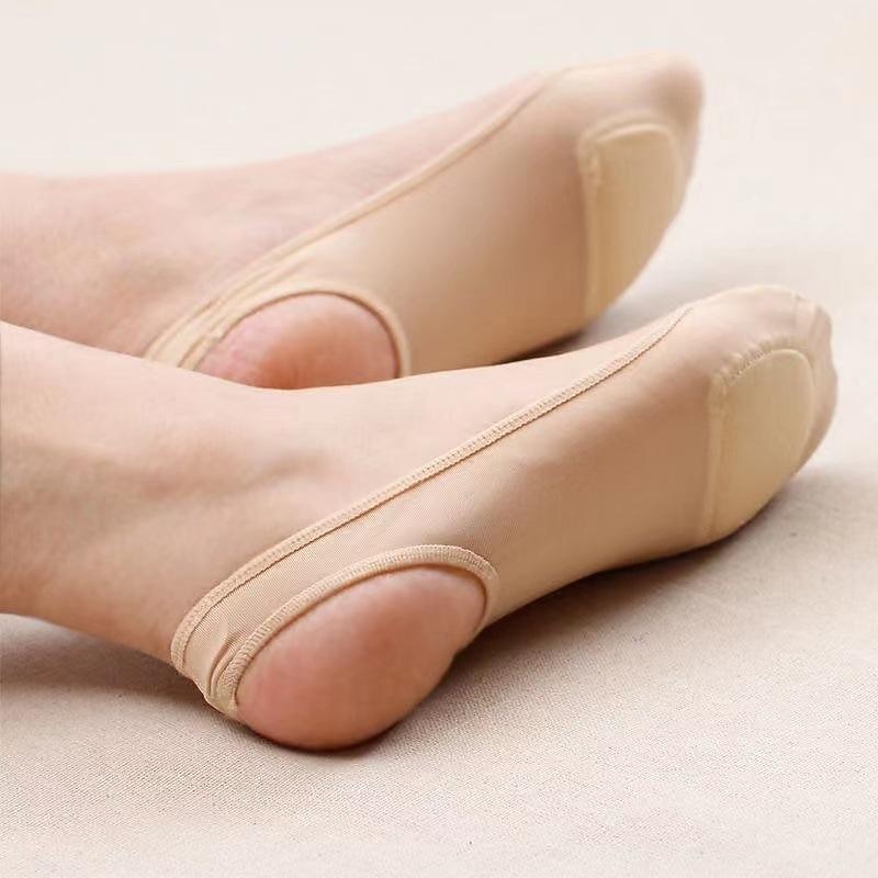 Ultrathin Invisible Shallow Mouth Nonslip Silk Socks for Women