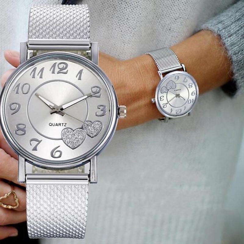 Women Quartz Wristwatch Luxury Minimalist Bling Diamond Analog Wristwatch Love Heart Dial Elegant Mesh Belt Female Watch2