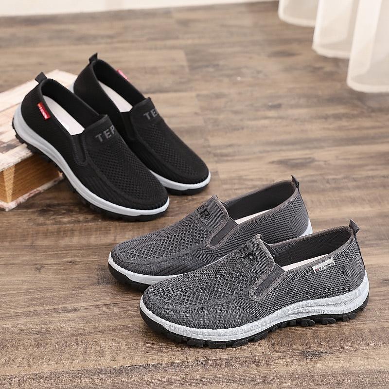 Men's Grey Mesh Slip-On Sneakers – Comfortable Athletic Shoes with Breathable Fabric for Walking, Running & Outdoor Activities4