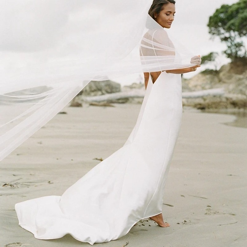 One-tier Formal Style / Simple / Classic & Timeless Wedding Veil Chapel Veils with Pure Color Tulle dress to impress4