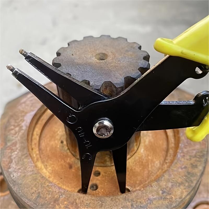 2 In 1 Dual-purpose Circlip Pliers, Internal And External Circlip Pliers Spring Disassembly Circlip Pliers Internal And External Clamp Dual-purpose Maintenance Tool Wrench3