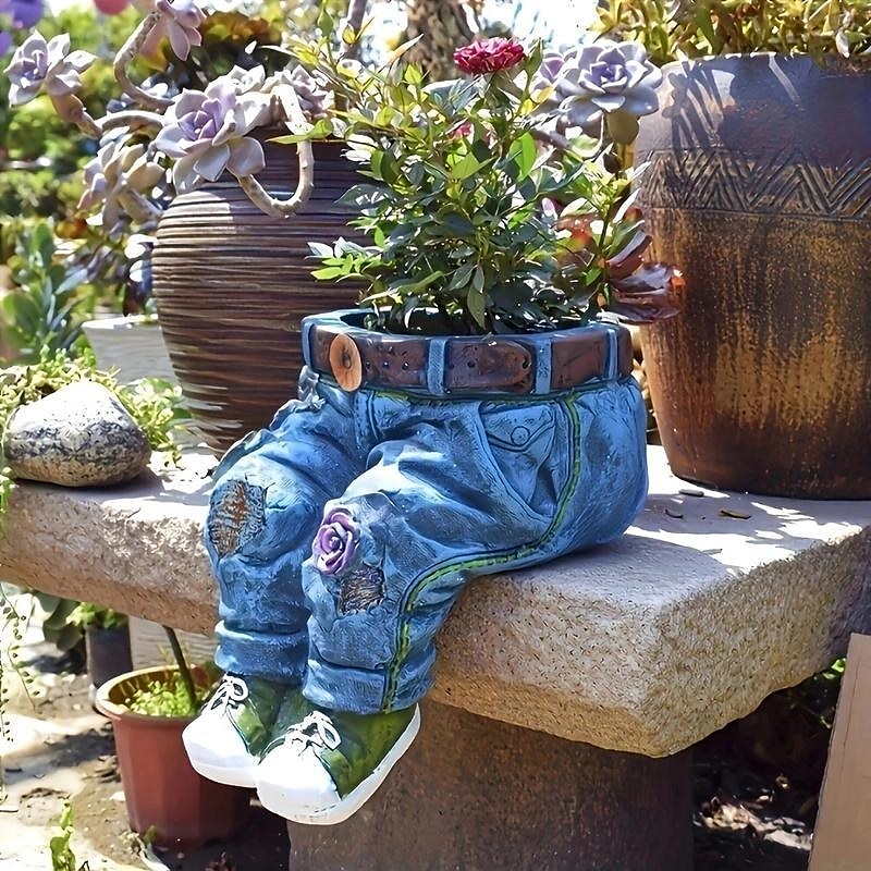 Funny Indoor And Outdoor Flower Pots Resin Denim Pants Ornaments Creative Flower Pot Decoration Crafts Retro Garden Decoration2