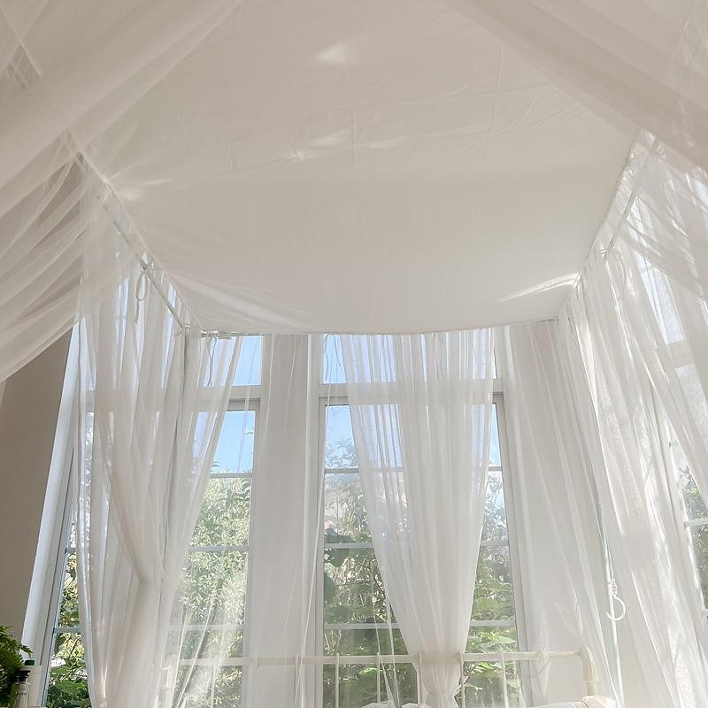 Outdoor Indoor Bed Canopy Mosquito Net 4 Corners Post Easy Installation Princess Style Suitable for Adults and Children without Bracket4