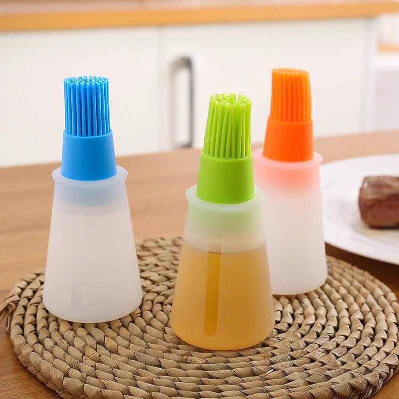Portable Silicone Oil Bottle With Brush Grill Oil Brushes Pastry Plastic Kitchen Oil Bottle Outdoor Baking BBQ Brush2